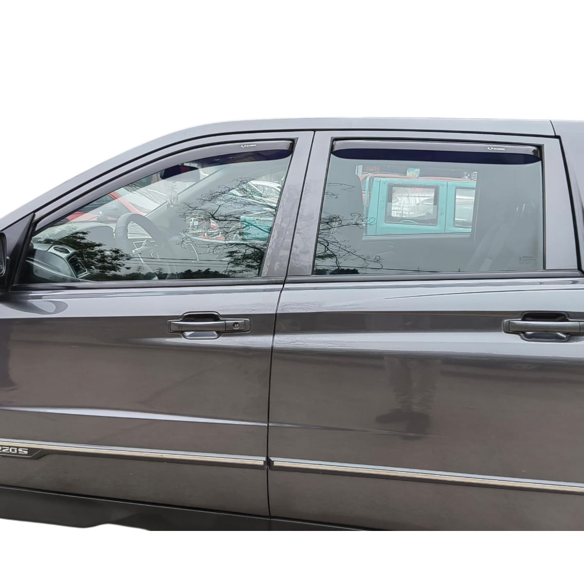 Set De Aletas Botaaguas SsangYong Actyon Sport - Imagen 4