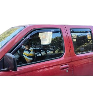 Set De Aletas Botaaguas Nissan D22 Terrano