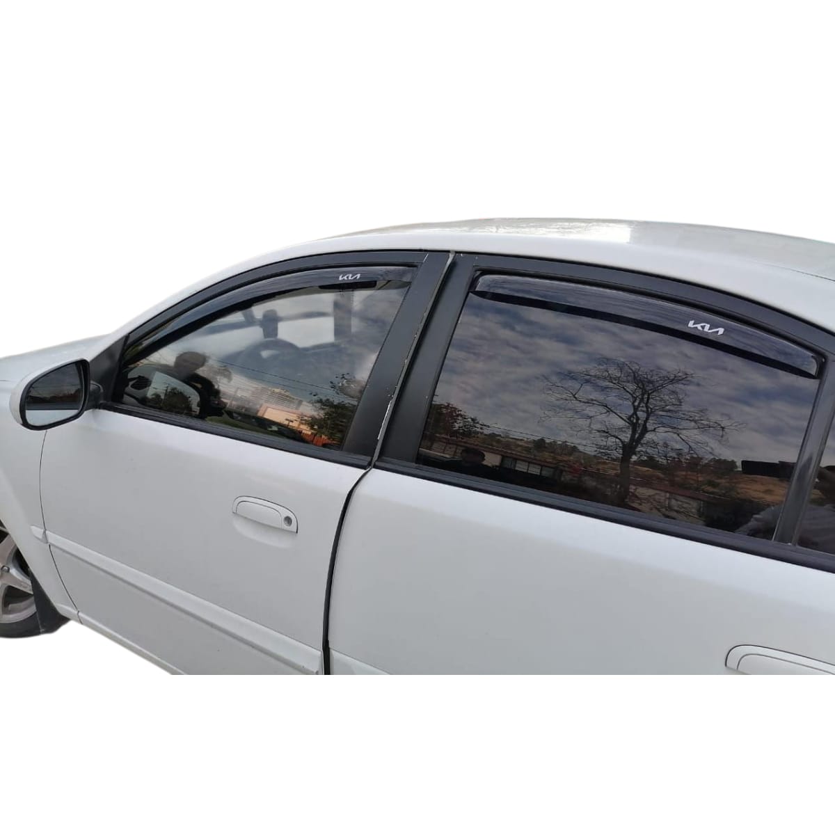 Set De Aletas Botaaguas Kia Rio Jb 2007 - 2011