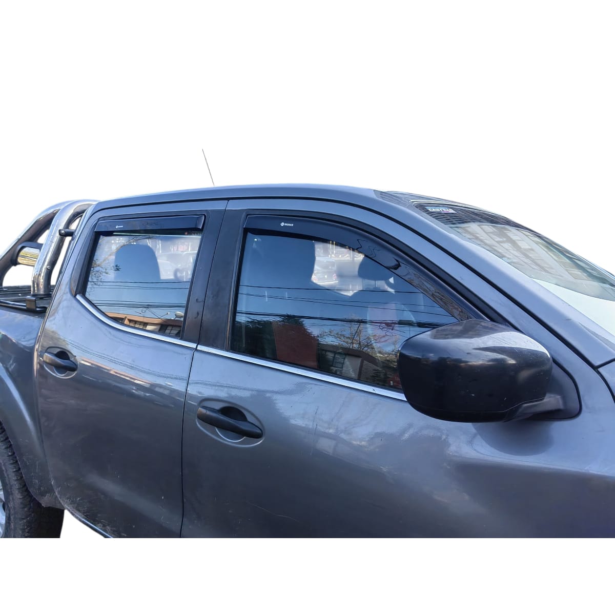 Set De Aletas Botaaguas Nissan Np300 - Imagen 3