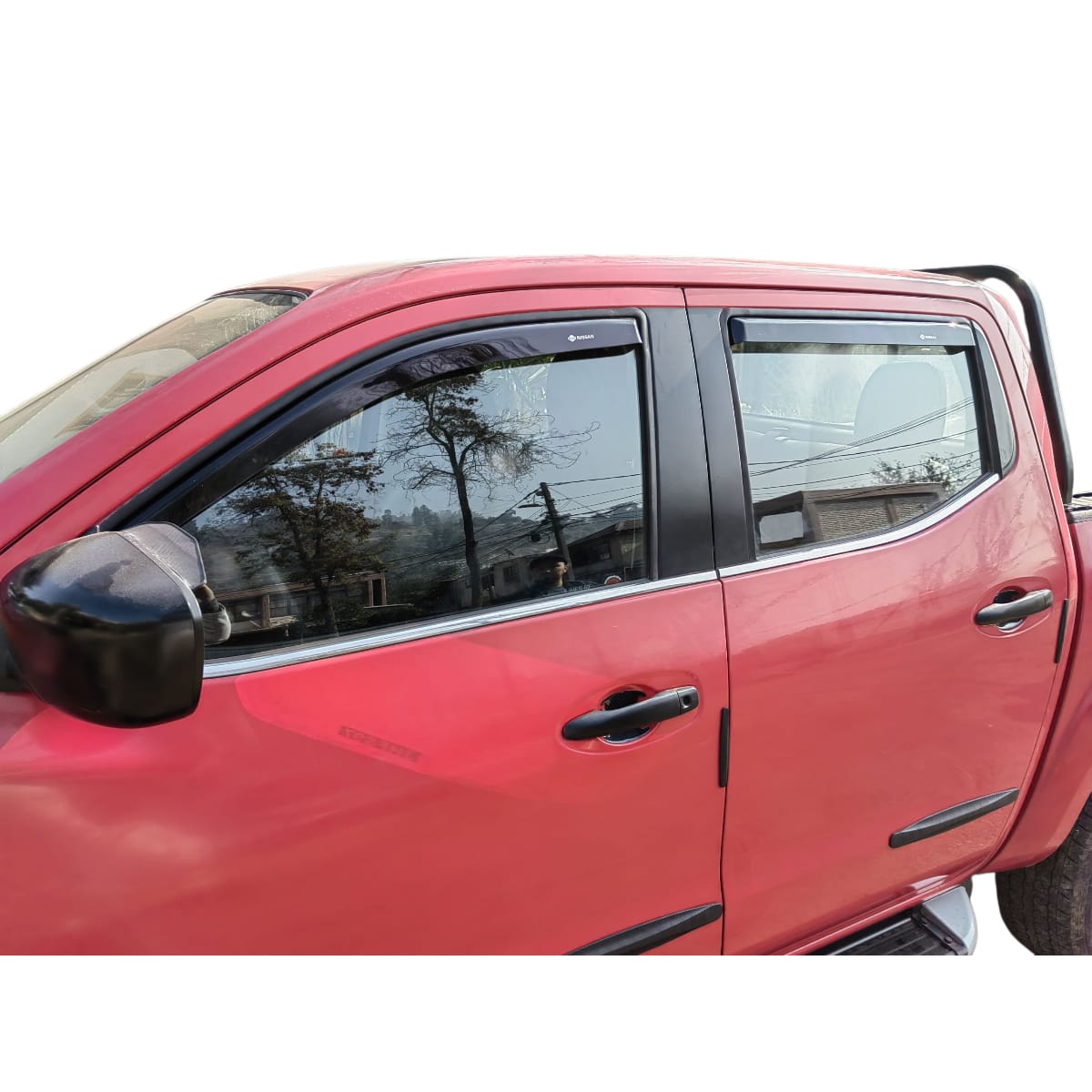 Set De Aletas Botaaguas Nissan Np300