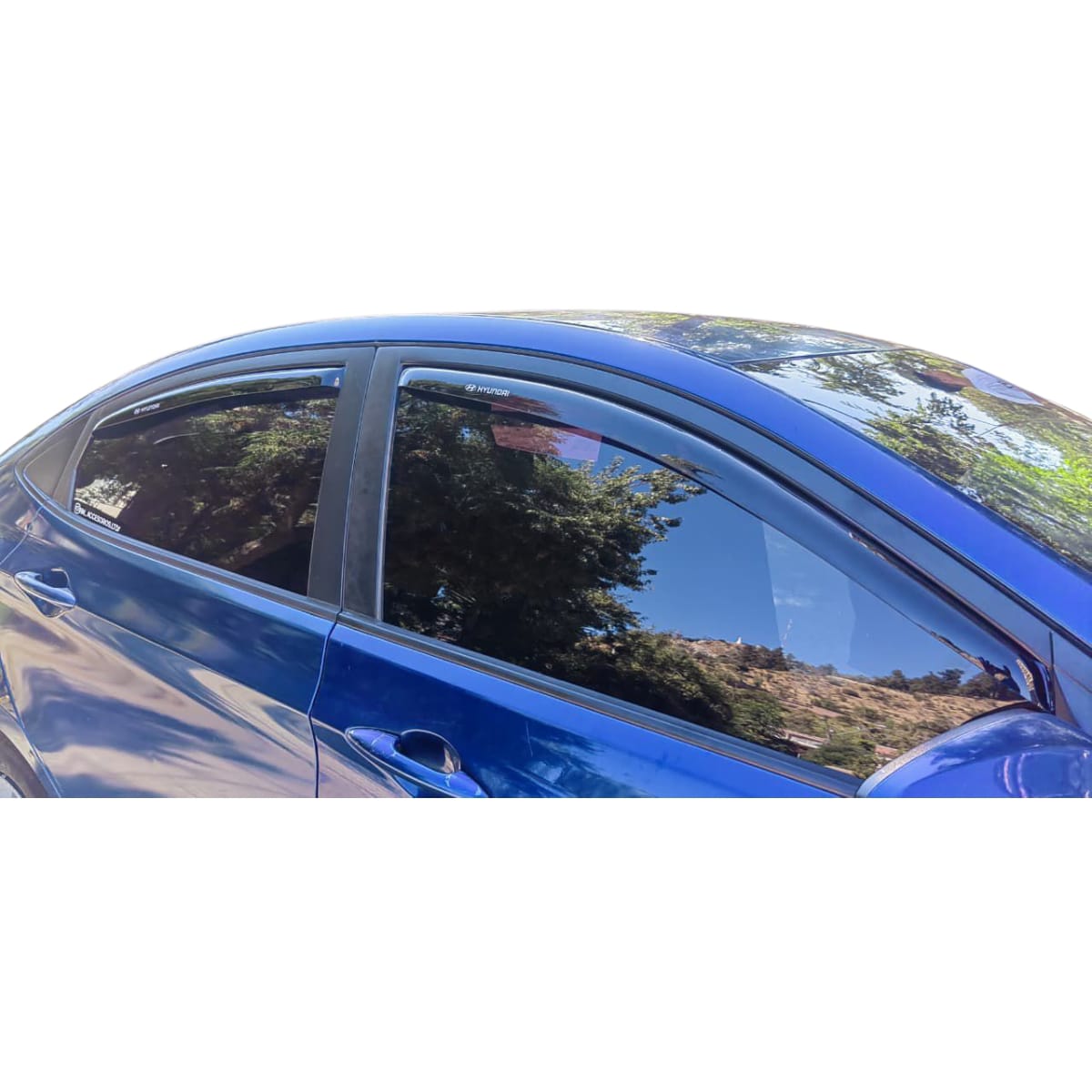 Set De Aletas Botaaguas Hyundai Accent RB 2011 - 2020 - Imagen 3