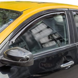 Set De Aletas Botaaguas Nissan Versa2012 - 2020