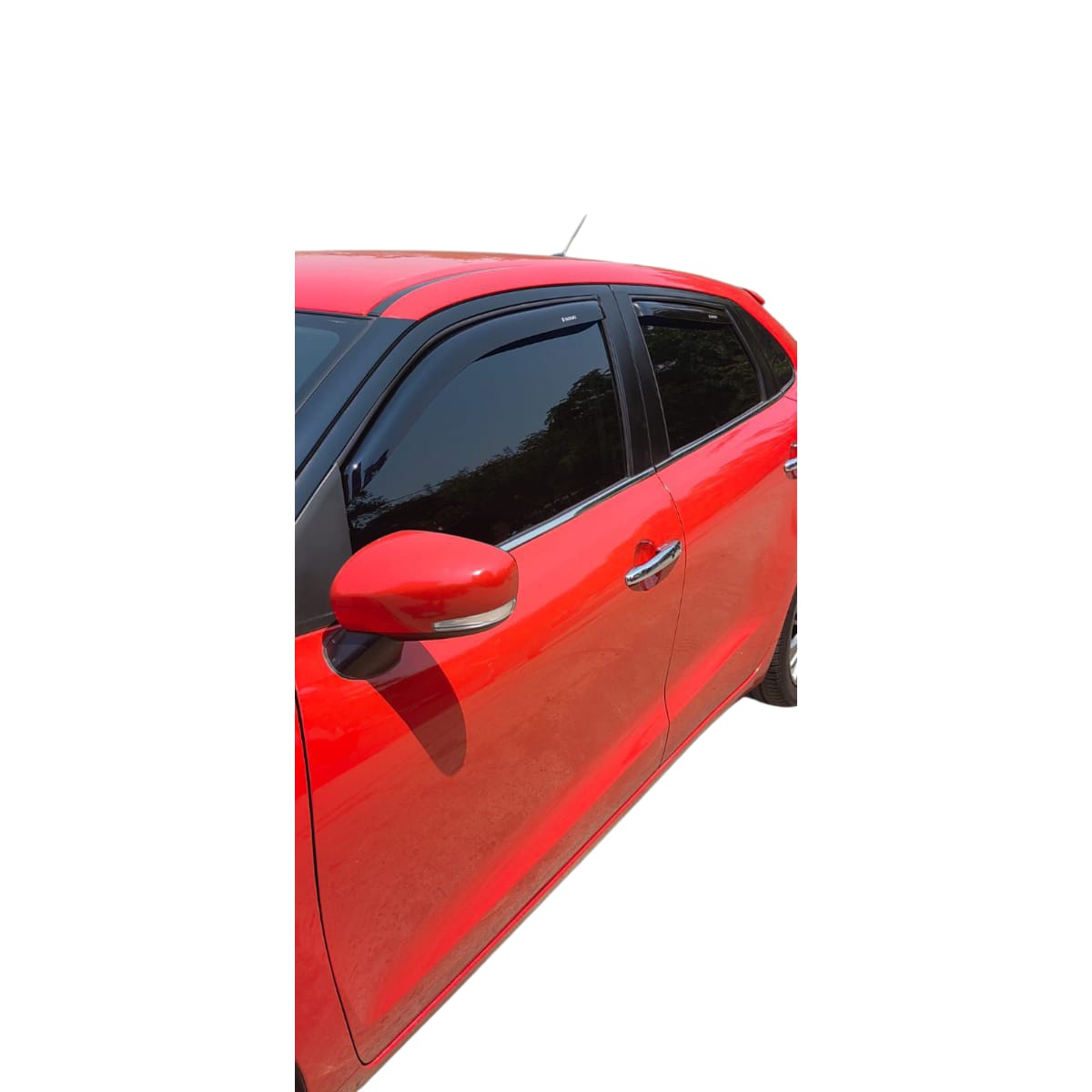 Set De Aletas Botaaguas Suzuki Baleno 2023+ - Imagen 3