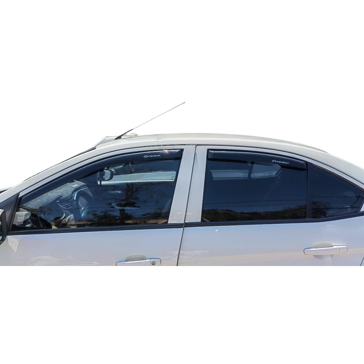 Set De Aletas Botaaguas Chevrolet Sail 2017 - 2023